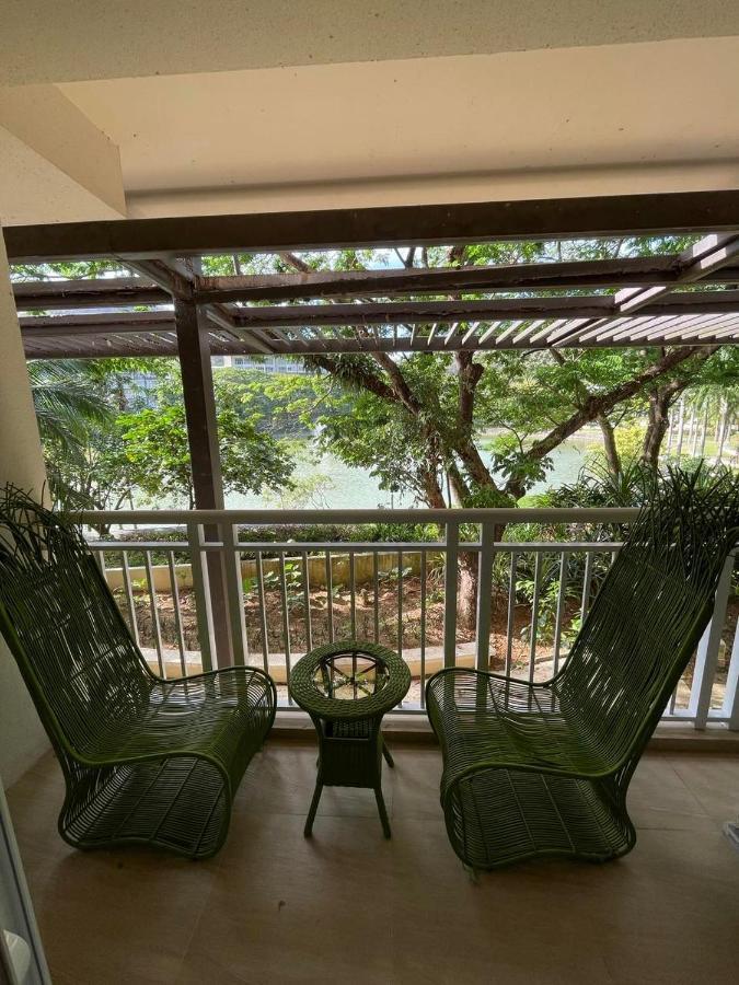 Luxurious Family Room Pico De Loro Nasugbu Exterior foto