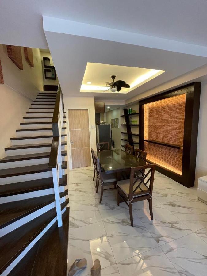 Luxurious Family Room Pico De Loro Nasugbu Exterior foto