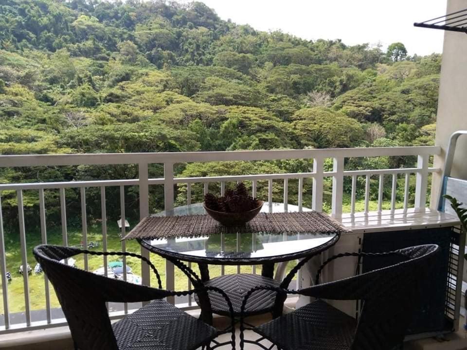 Luxurious Family Room Pico De Loro Nasugbu Exterior foto