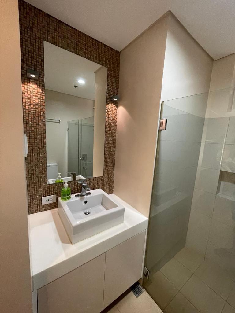 Luxurious Family Room Pico De Loro Nasugbu Exterior foto
